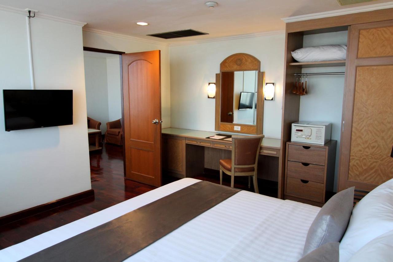 Grand Tower Inn Rama 6 Bangkok Exterior foto